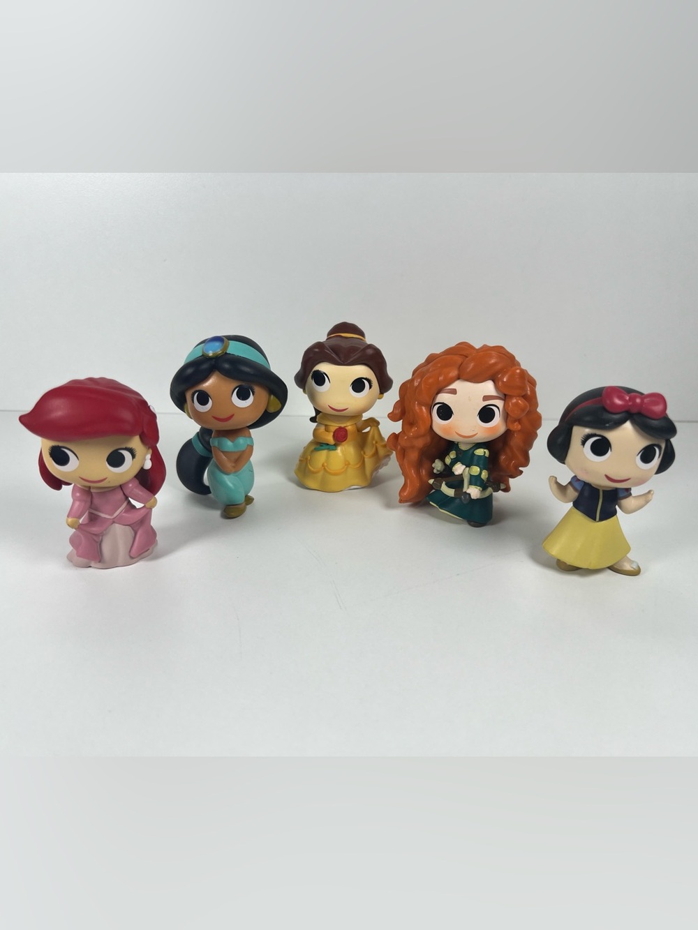 Funko Bitty Pop Disney Princess Figure Set Ariel Belle Jasmine Snow White Merida - Picture 8 of 8